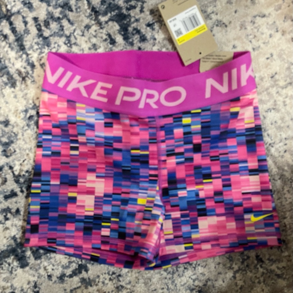 Nike dri fit pro shorts NWT size small